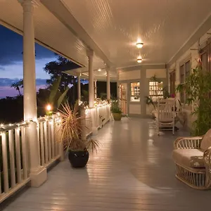 Ka'awa Loa Plantation Bed & Breakfast
